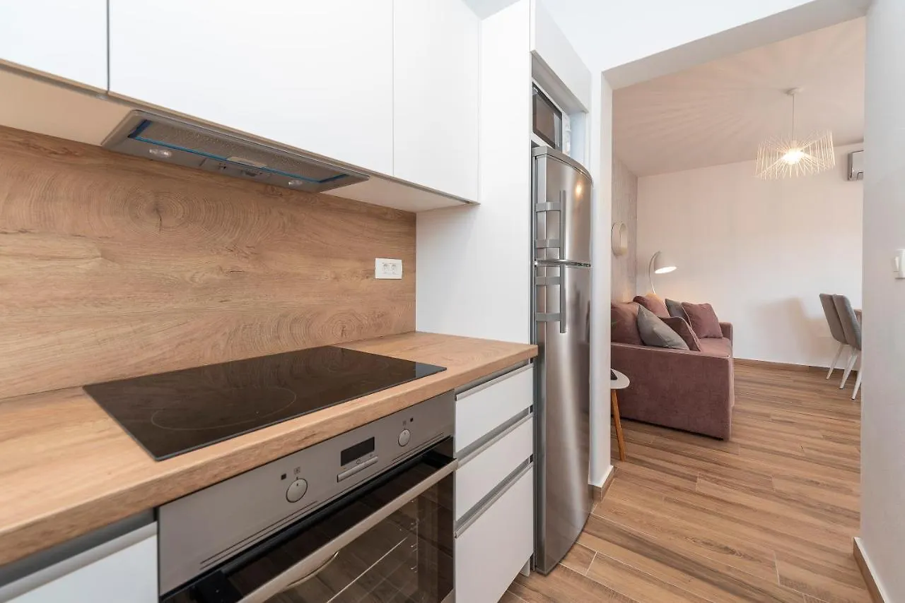 펜션 Luxury Apartments - La Vir 1 & 2