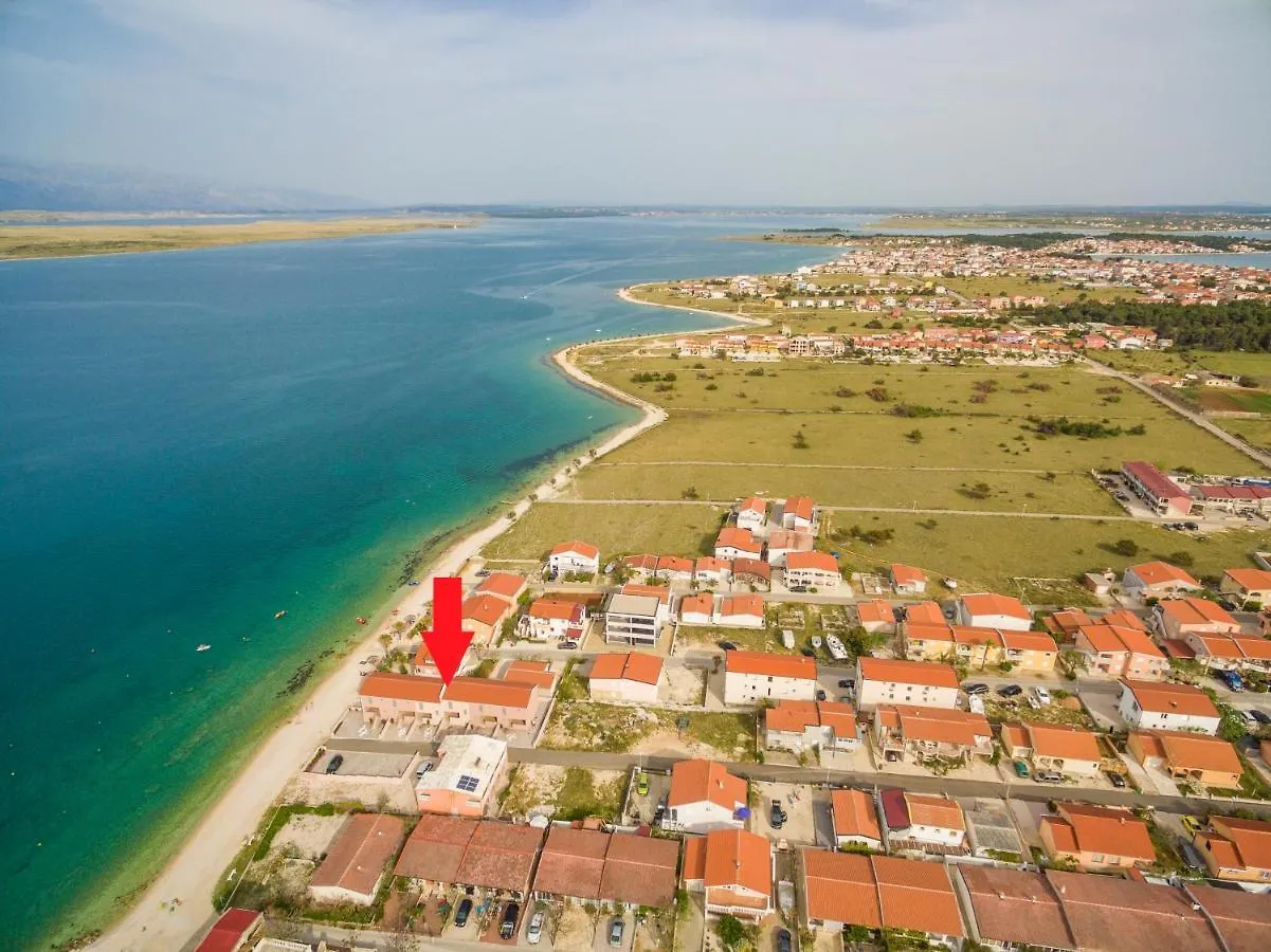 Luxury Apartments - La Vir 1 & 2