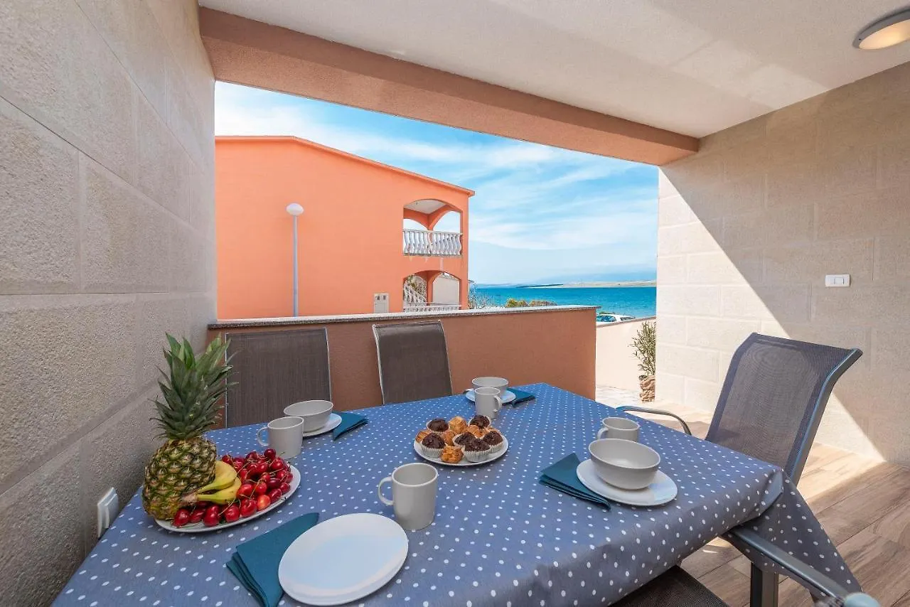 Luxury Apartments - La Vir 1 & 2 Ferienhaus
